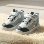 Spring & Autumn Kids' LED Light-Up Sneakers Boys Casual Shoes - Image 2
